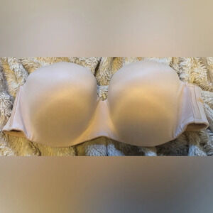 Victoria’s Secret Body By Victoria Strapless Nude Bra, Size 34C